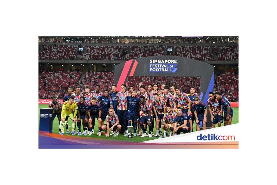 Arsenal Juarai Tridentity Cup di Singapura, Odegaard cs Angkat Piala!