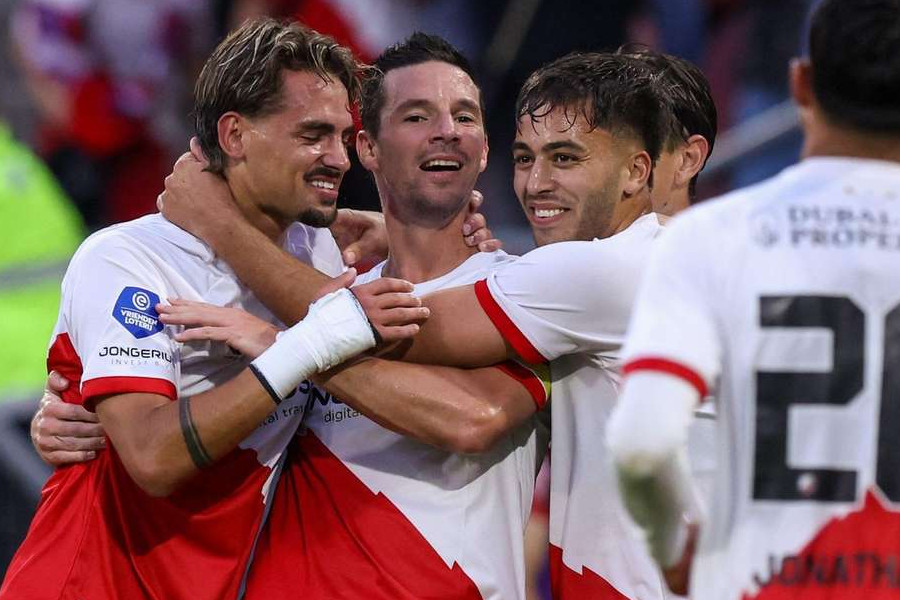 FC Utrecht Melaju ke Babak Ketiga Kualifikasi Liga Europa dengan Dominan