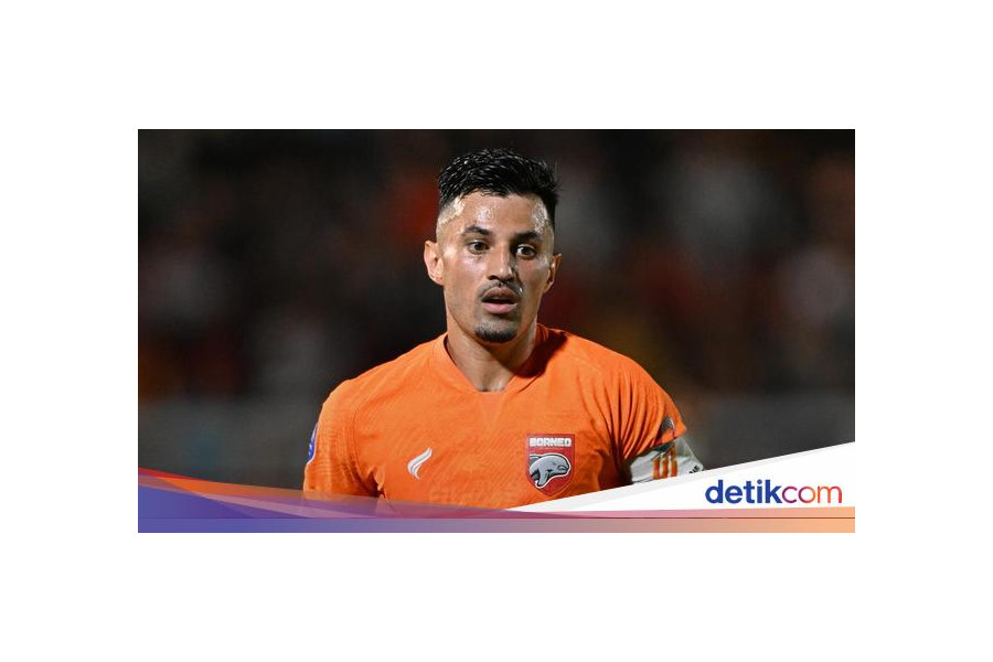 Stefano Lilipaly Resmi Gabung Dewa United: Misi Bawa Trofi
