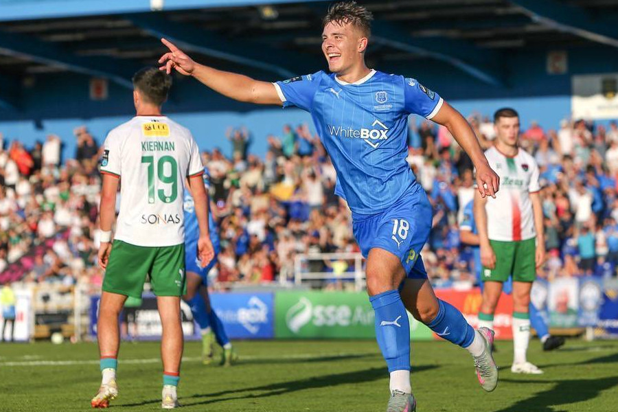 Waterford FC Menggoyang Cork City dalam Derby Menawan di RSC